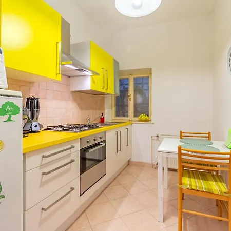 Unique Historic Palace Apartment *