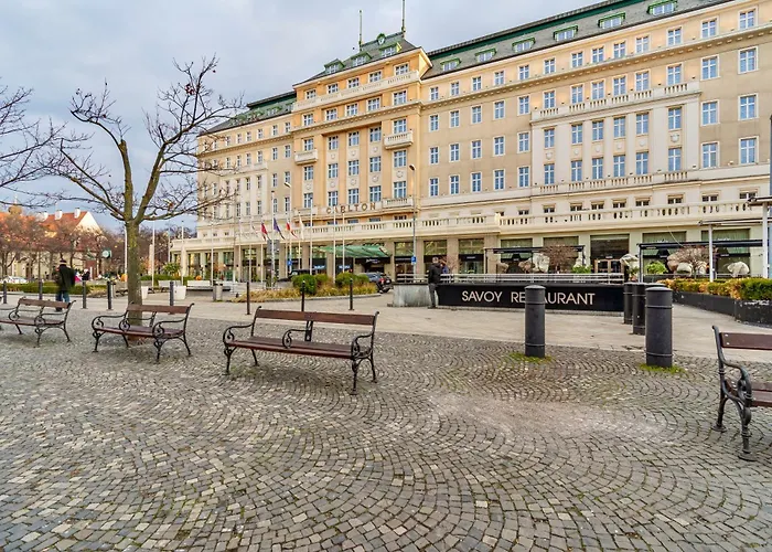Daire Unique Historic Palace Bratislava